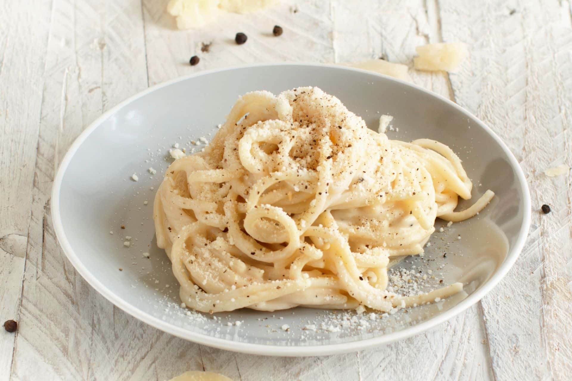 Spaghetti cacio e pepe