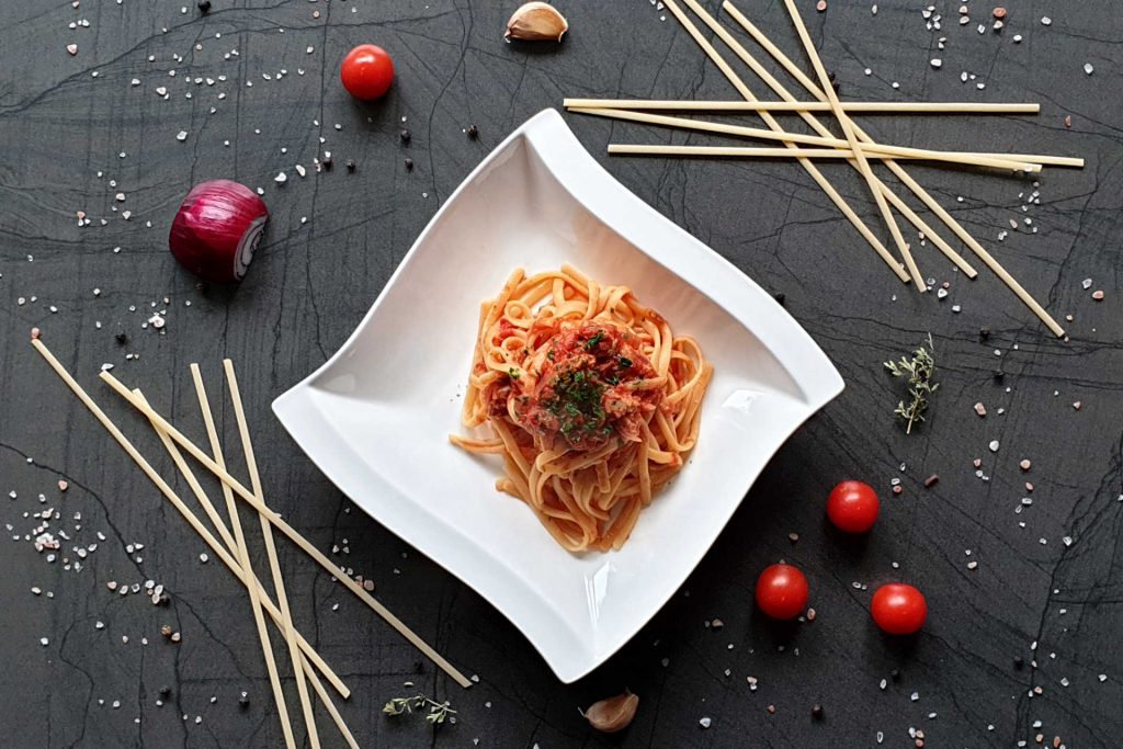 Spaghetti mit Thunfisch