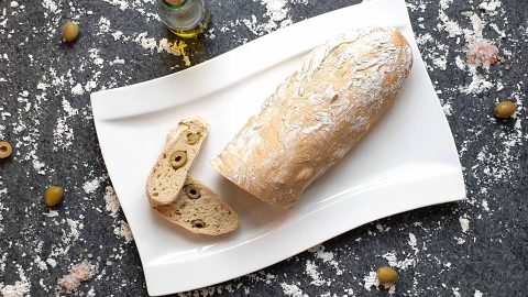 Ciabatta mit Oliven