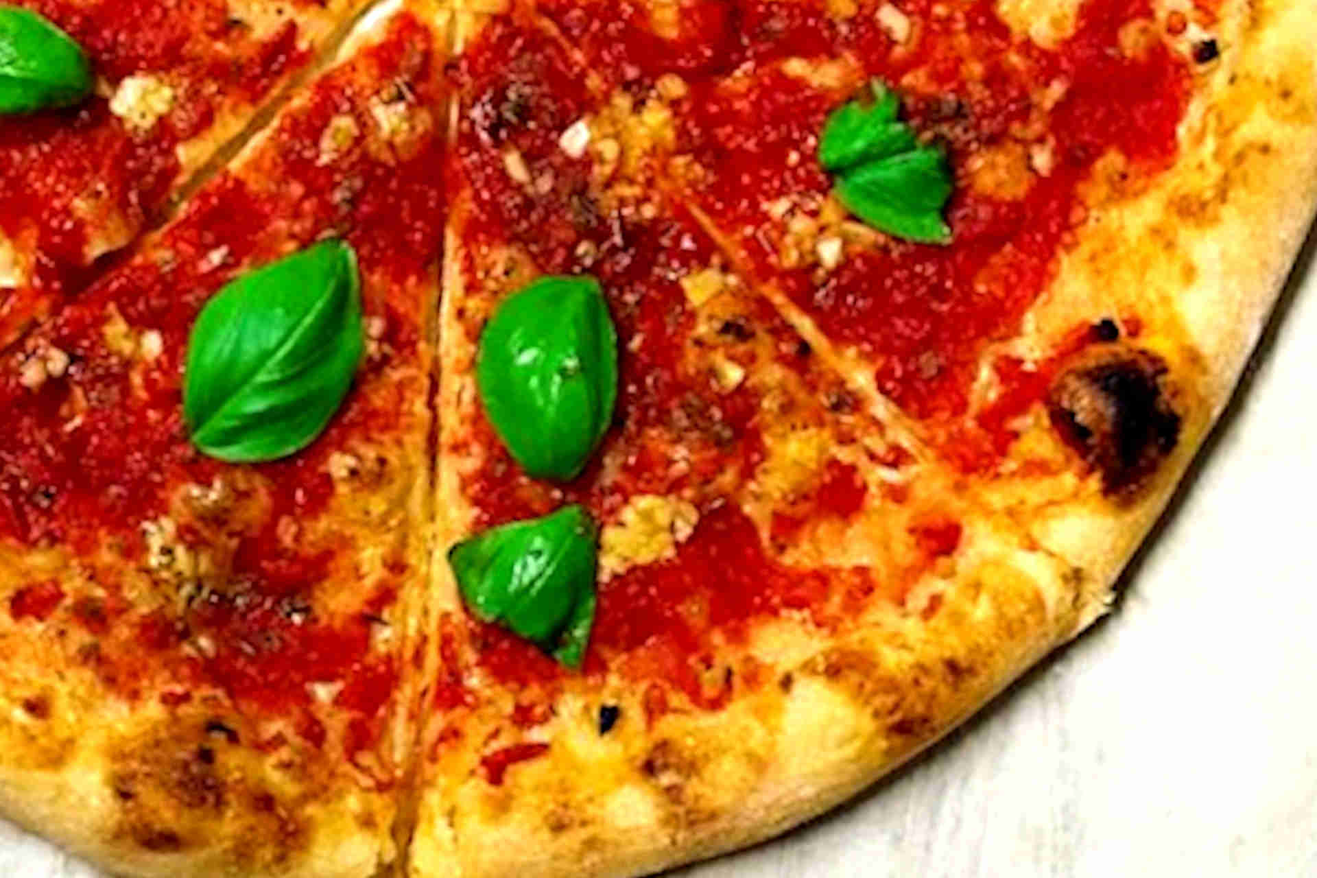 Pizza Marinara