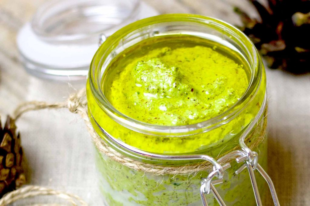 Parsley pesto