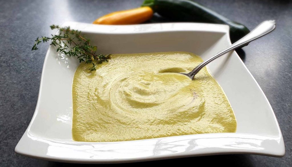Zucchini Cremesuppe - nach original italienischem Rezept