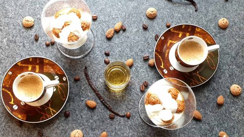 Mascarpone Creme mit Espresso und Amarettini