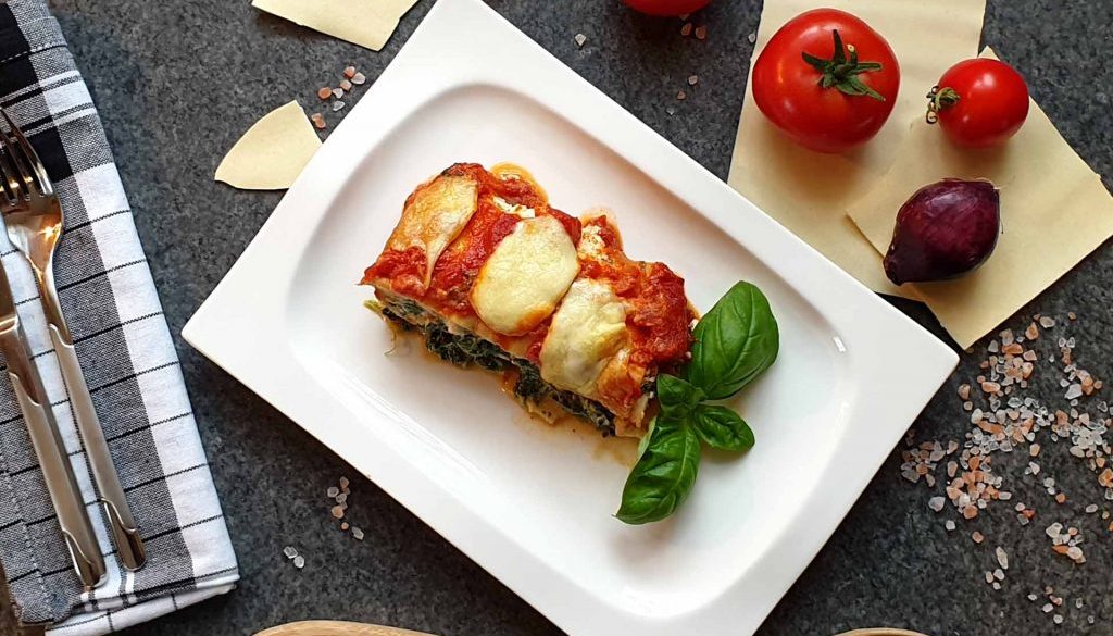 spinat ricotta lasagne mit tomatensauce