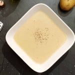 Kartoffelcremesuppe mit Parmesan