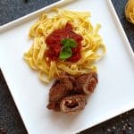 Involtini mit getrockneten Tomaten