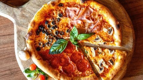 Pizza quattro stagioni