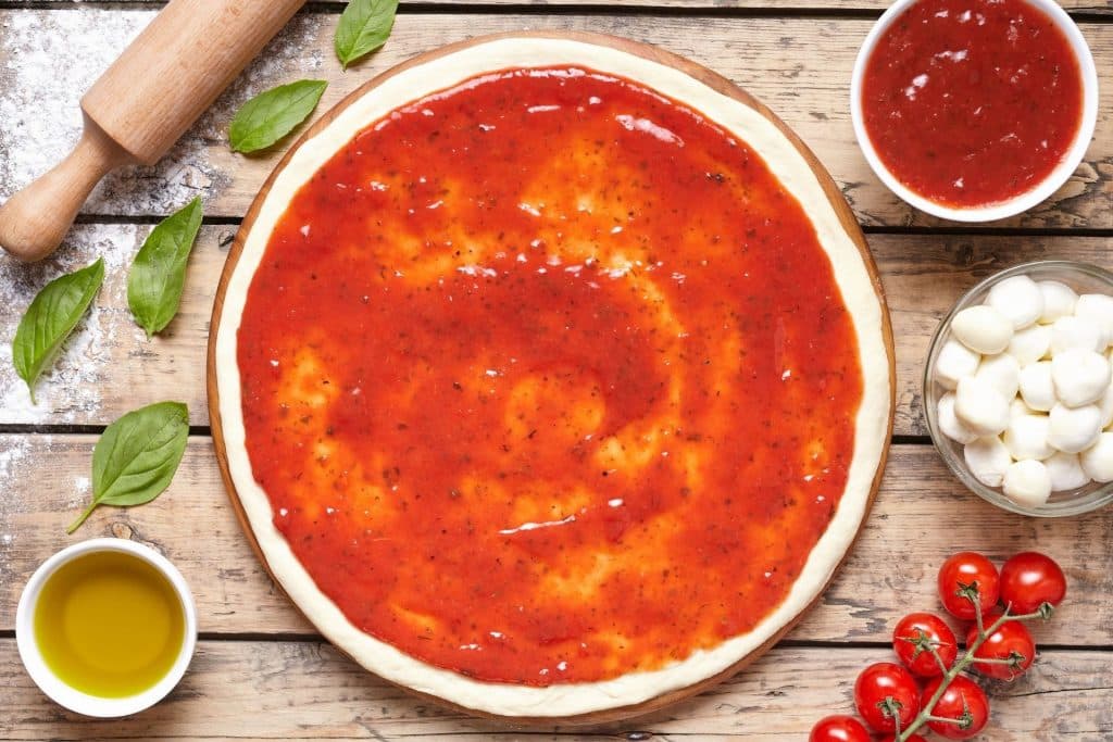Salsa di pomodoro per pizza