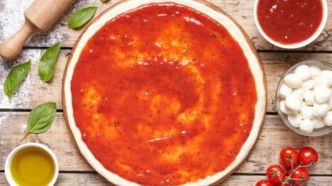 Salsa di pomodoro per pizza
