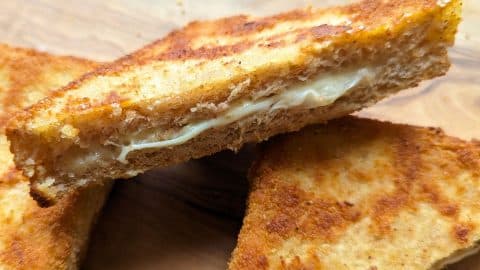 Mozzarella in carrozza