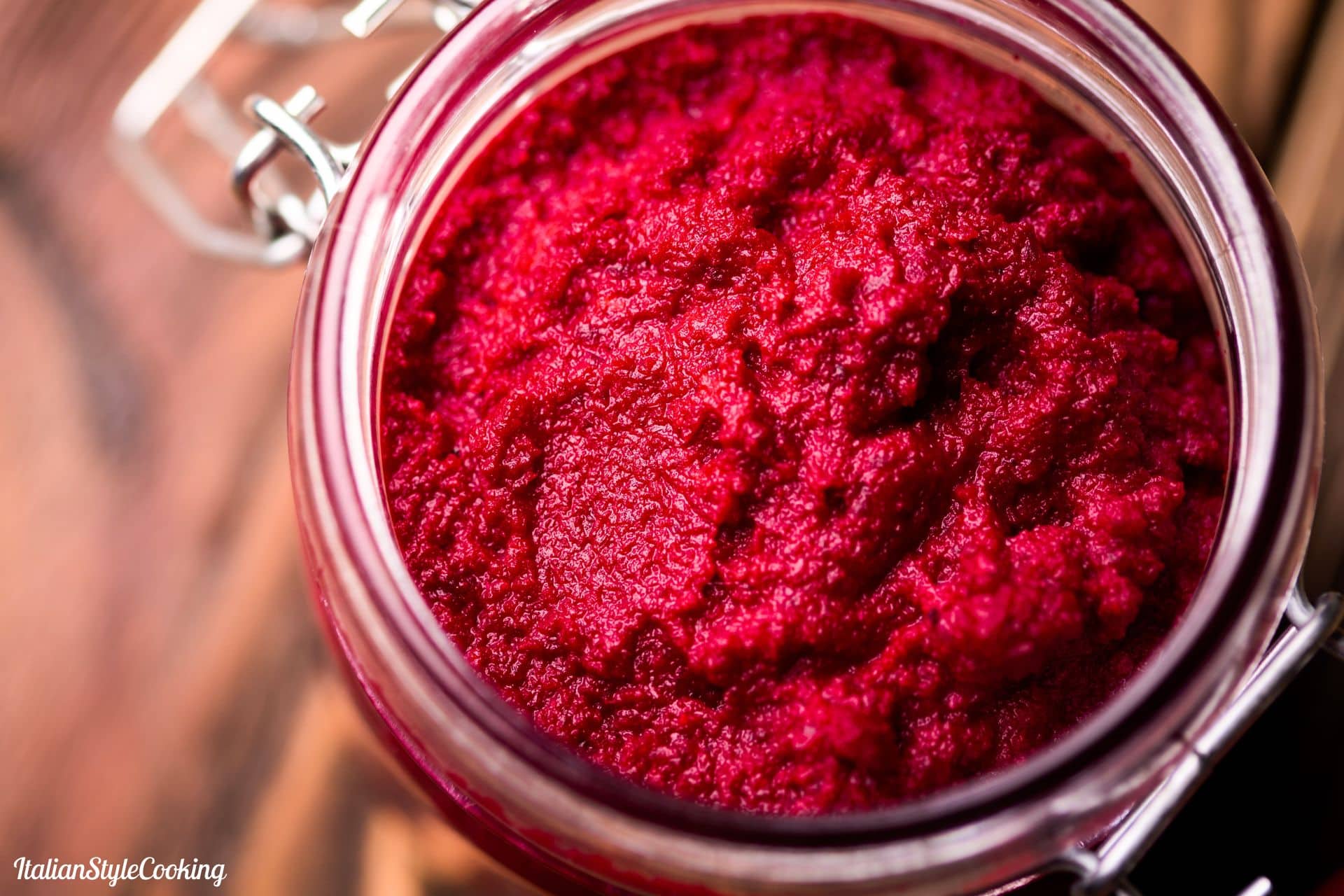 Rote Bete Pesto - köstliches italienisches 25 Minuten Rezept