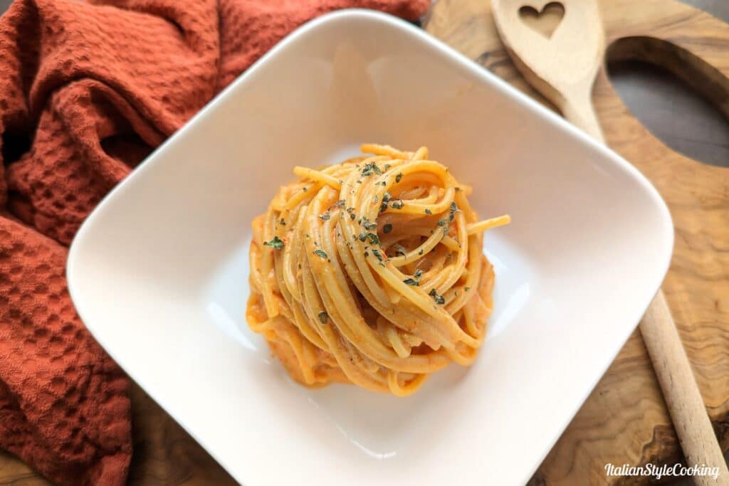 Pasta mit Pesto alla calabrese