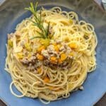 Spaghetti mit weißer Bolognese