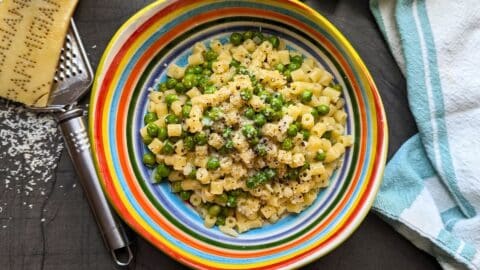 Pasta with peas