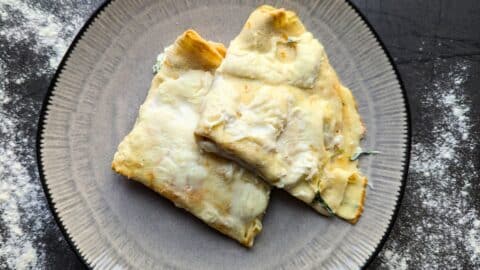 Crespelle mit Ricotta und Spinat