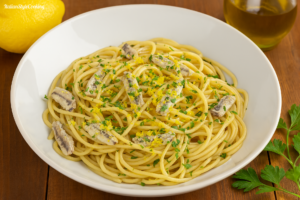 Pasta mit Sardellen und Zitrone