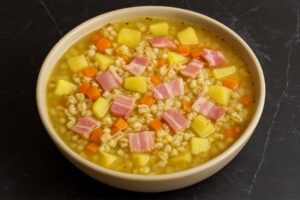 Südtiroler Gerstensuppe
