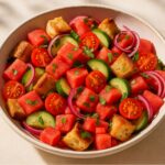 Brotsalat mit Wassermelone