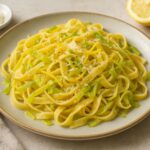 Tagliatelle mit Lauch und Zitrone