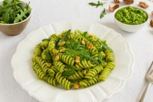 Fusilli mit Rucola Walnuss Pesto