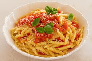 Pasta al pomodoro crudo
