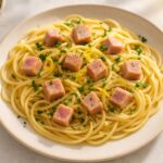 Spaghetti mit frischem Thunfisch und Zitrone
